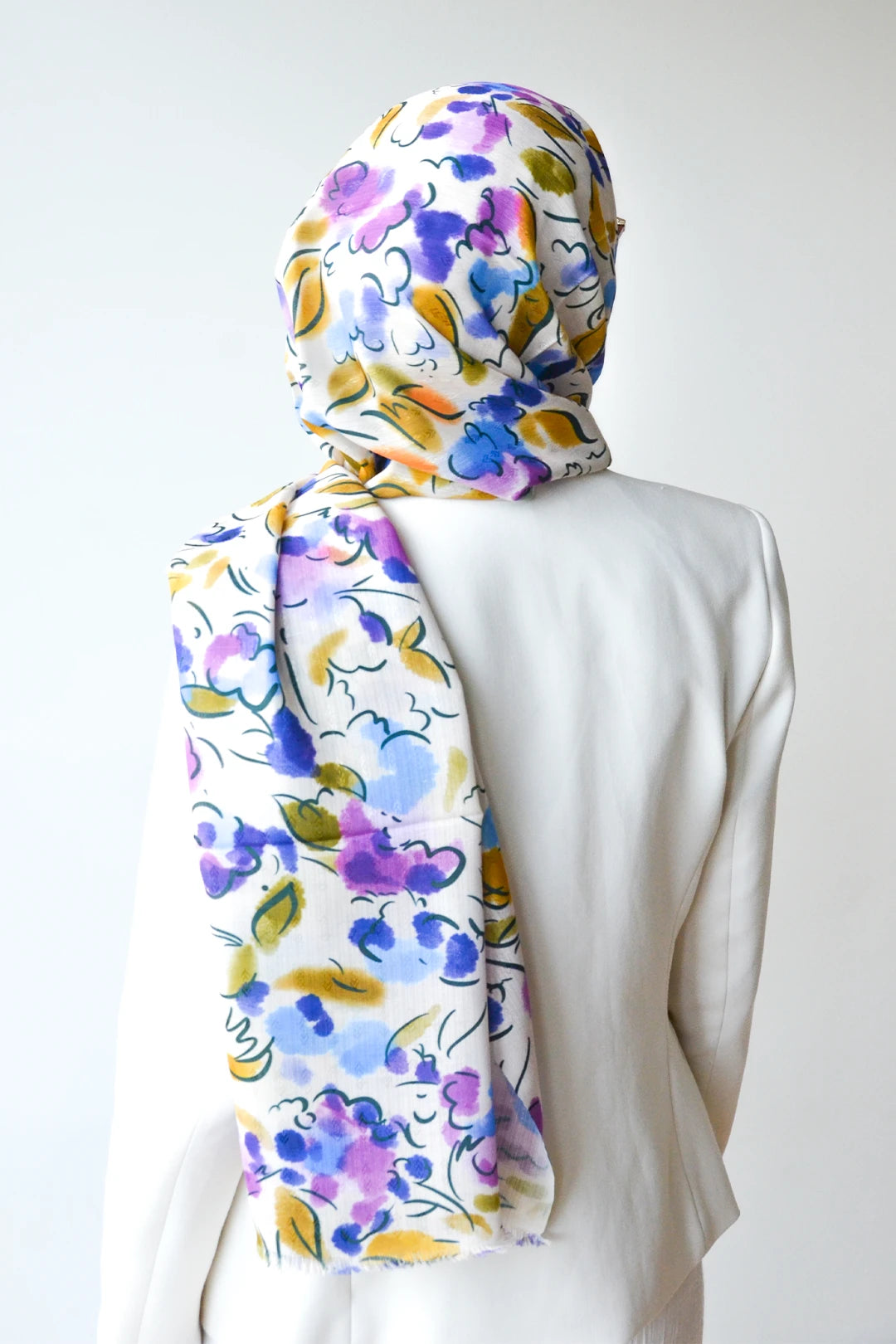 FOULARD ELÉGANCE FLORAL