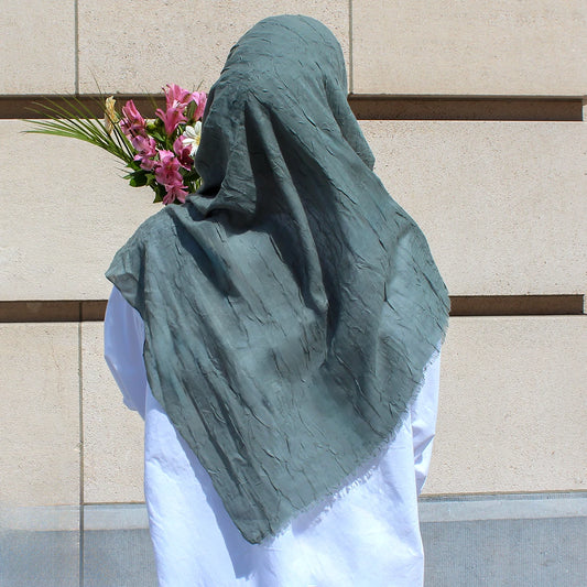HIJAB EFFET FROISSÉ GRIS VERT